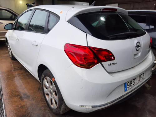  OPEL ASTRA J BERLINA 5P 