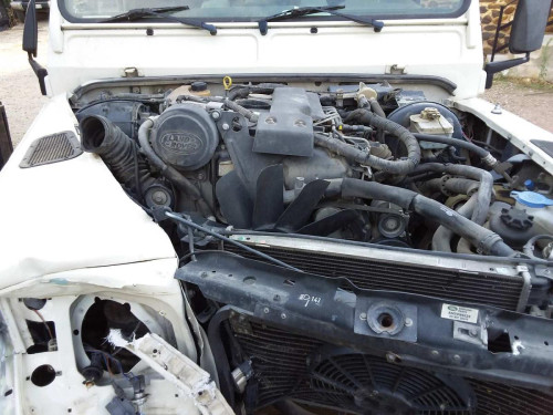 LAND ROVER DEFENDER (LD) — vehículo donante para recambios 