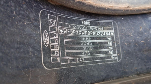  FORD FOCUS BERLINA (CB4) 