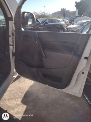 GUARNECIDO PUERTA DELANTERA DERECHA, RENAULT, KANGOO II (F/KW0)