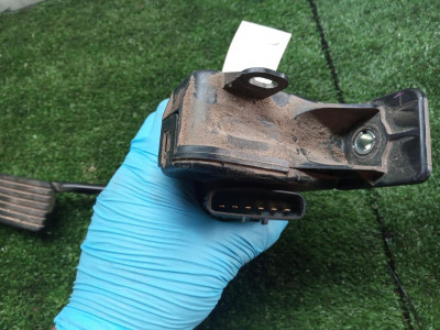 PEDAL ACELERADOR, MITSUBISHI, L200 (KA0/KB0)