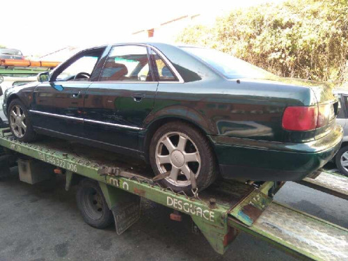  AUDI A8 (D2) 