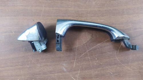 MANETA EXTERIOR DELANTERA IZQUIERDA Mercedes-Benz CLASE ML (BM 164) 