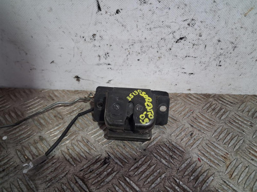 CERRADURA MALETERO / PORTON 