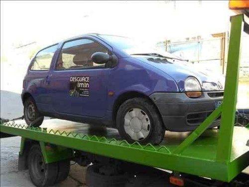  RENAULT TWINGO I (C06) 