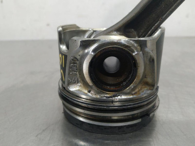 PISTON, VOLKSWAGEN, T5 TRANSPORTER BUS (7H)