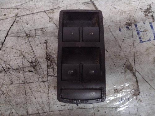  MANDO ELEVALUNAS DELANTERO IZQUIERDO Opel INSIGNIA BERLINA 