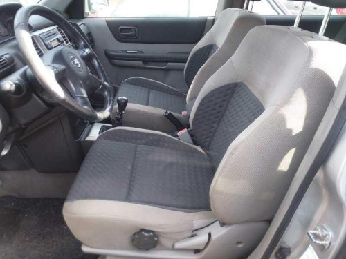  NISSAN X-TRAIL (T30) 
