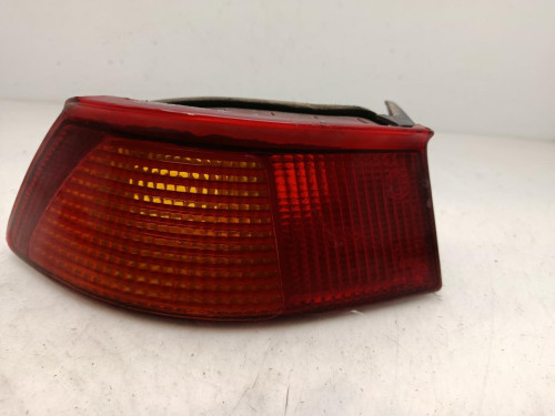 PILOTO TRASERO DERECHO Alfa Romeo 145 
