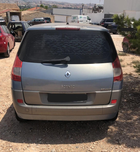 RENAULT SCENIC II (JM) — автомобиль-донор на запчасти 