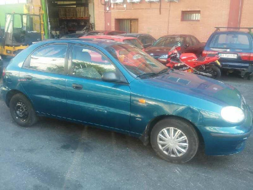  DAEWOO LANOS 