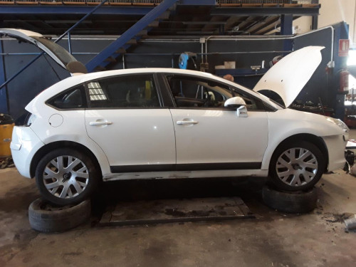 CITROEN C4 BERLINA — автомобиль-донор на запчасти 