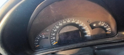 MERCEDES-BENZ CLASE C (BM 203) BERLINA