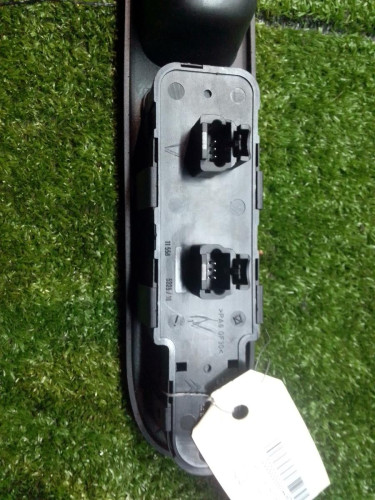 MANDO ELEVALUNAS DELANTERO IZQUIERDO Peugeot 307 BREAK / SW (S1)(04.2002) 