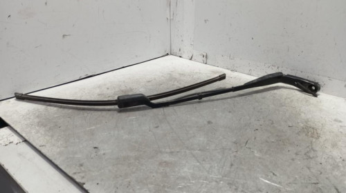 BRAZO LIMPIA DELANTERO IZQUIERDO Peugeot 3008 