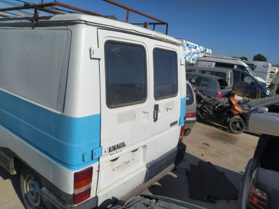 RENAULT TRAFIC I