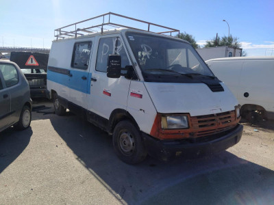 RENAULT TRAFIC I