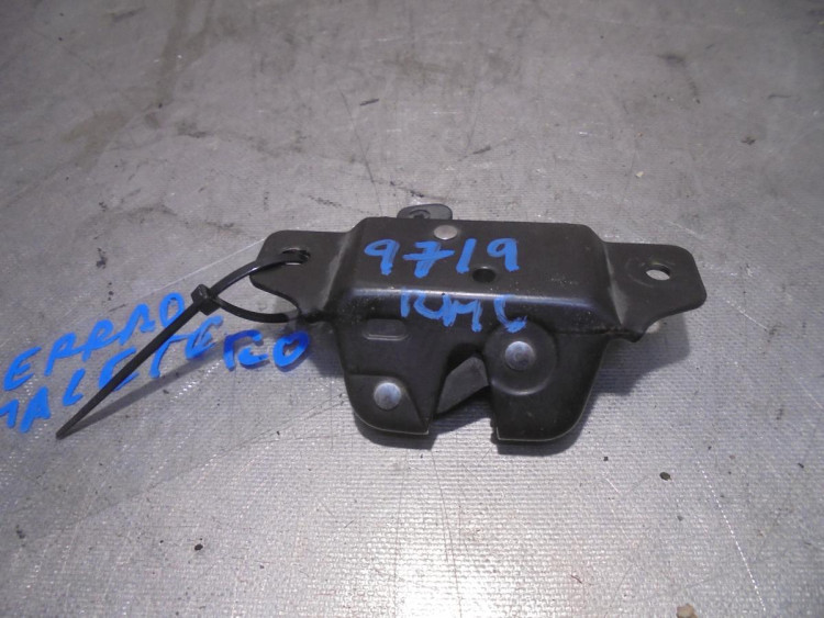 CERRADURA MALETERO / PORTON