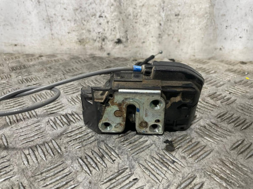CERRADURA PUERTA DELANTERA DERECHA 