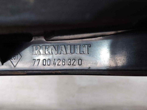 PILOTO TRASERO IZQUIERDO Renault MEGANE I FASE 2 BERLINA (BA0) 