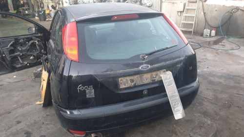  FORD FOCUS BERLINA (CAK) 