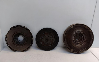 KIT EMBRAGUE, FORD, FOCUS BERLINA (CB8)