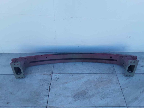 REFUERZO PARAGOLPES DELANTERO Toyota AURIS (E18) 