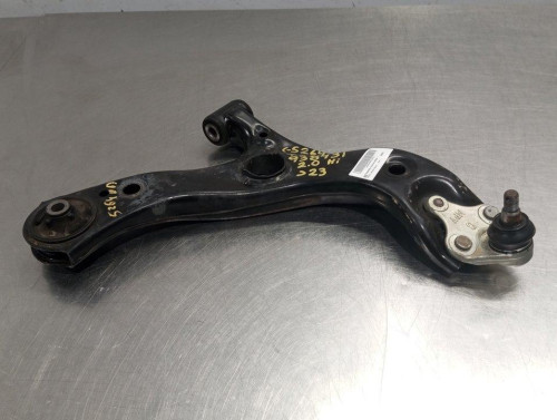  BRAZO SUSPENSION DELANTERO DERECHO TOYOTA C-HR (X10) 