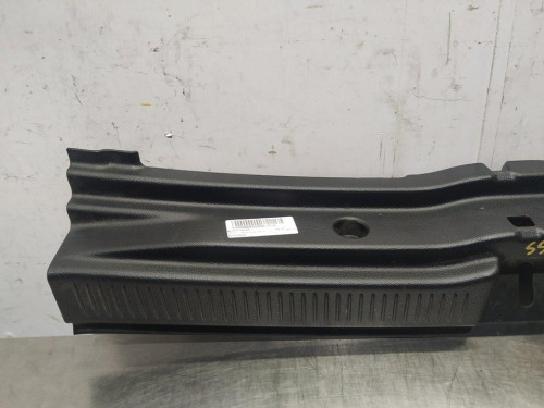  MOLDURAS TRASERAS MERCEDES-BENZ CLASE B (BM 247) 