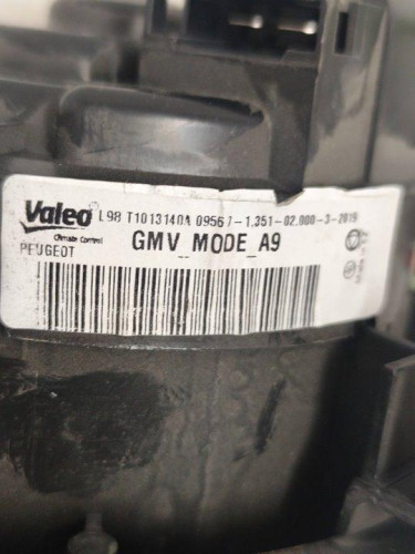  MOTOR CALEFACCION PEUGEOT 208 