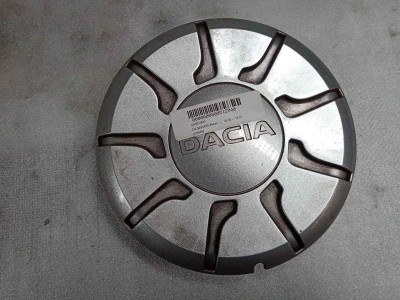 TAPACUBOS, DACIA, SANDERO