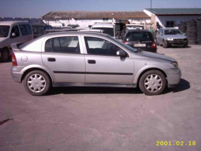 OPEL ASTRA G BERLINA