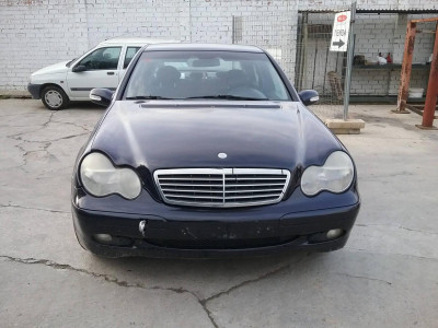 MERCEDES-BENZ CLASE C (BM 203) BERLINA