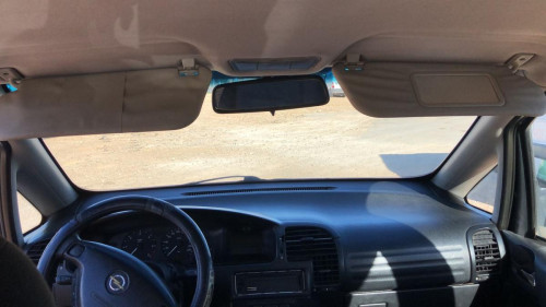 OPEL ZAFIRA A — vehículo donante para recambios 