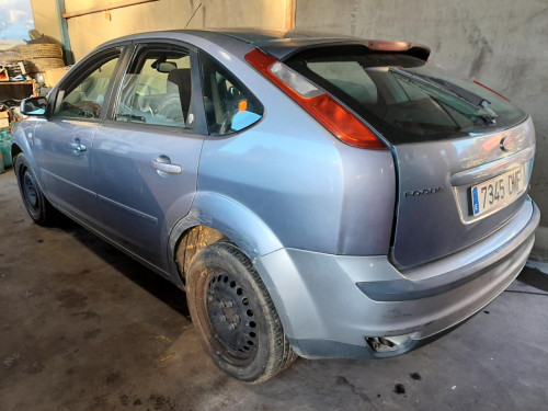  FORD FOCUS BERLINA (CAP) 