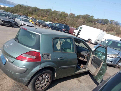  RENAULT MEGANE II BERLINA 5P 