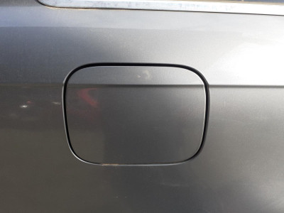 TAPA EXTERIOR COMBUSTIBLE, AUDI, A4 AVANT (8E)