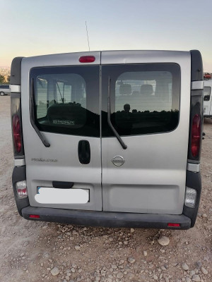 NISSAN PRIMASTAR (X83)