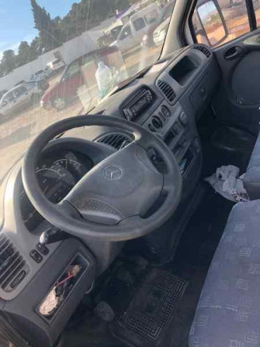 MERCEDES-BENZ SPRINTER CAMIÓN — автомобиль-донор на запчасти 