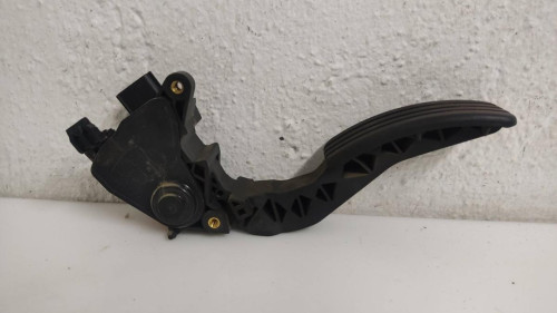PEDAL ACELERADOR Renault MEGANE III BERLINA 5P 