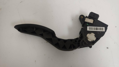 PEDAL ACELERADOR Renault MEGANE III BERLINA 5P 