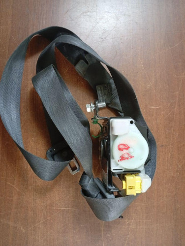 CINTURON SEGURIDAD DELANTERO DERECHO Honda CR-V (RD8) 