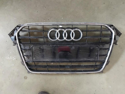 REJILLA DELANTERA Audi A4 Avant (8K5)(2008->)