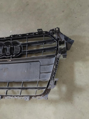 REJILLA DELANTERA Audi A4 Avant (8K5)(2008->)