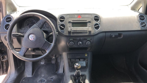 VOLKSWAGEN GOLF PLUS V (5M1) — автомобиль-донор на запчасти 