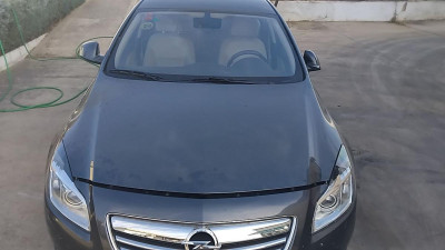 CAPO Opel Insignia Berlina (2008->)