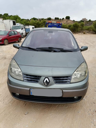 RENAULT SCENIC II (JM) — автомобиль-донор на запчасти 