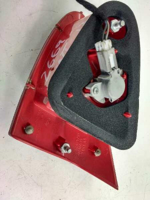 PILOTO TRASERO CENTRAL, ALFA ROMEO, 147 (190)