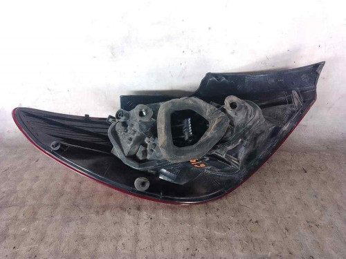 PILOTO TRASERO DERECHO OPEL CORSA D 