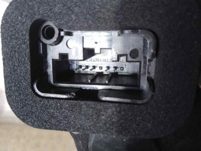 CERRADURA PUERTA DELANTERA IZQUIERDA